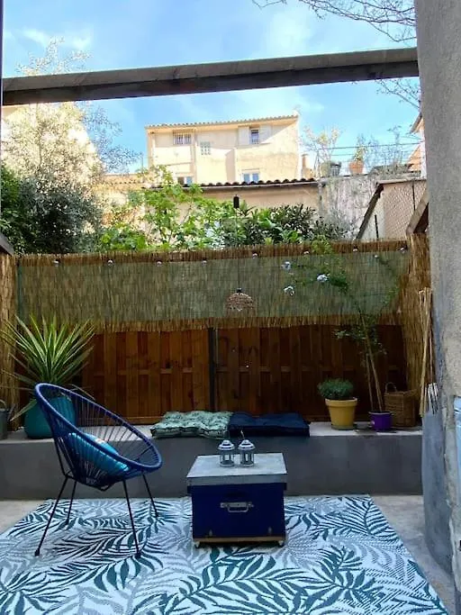 Le Petit Vendome Avec Terrasse Apartment Aix-en-Provence